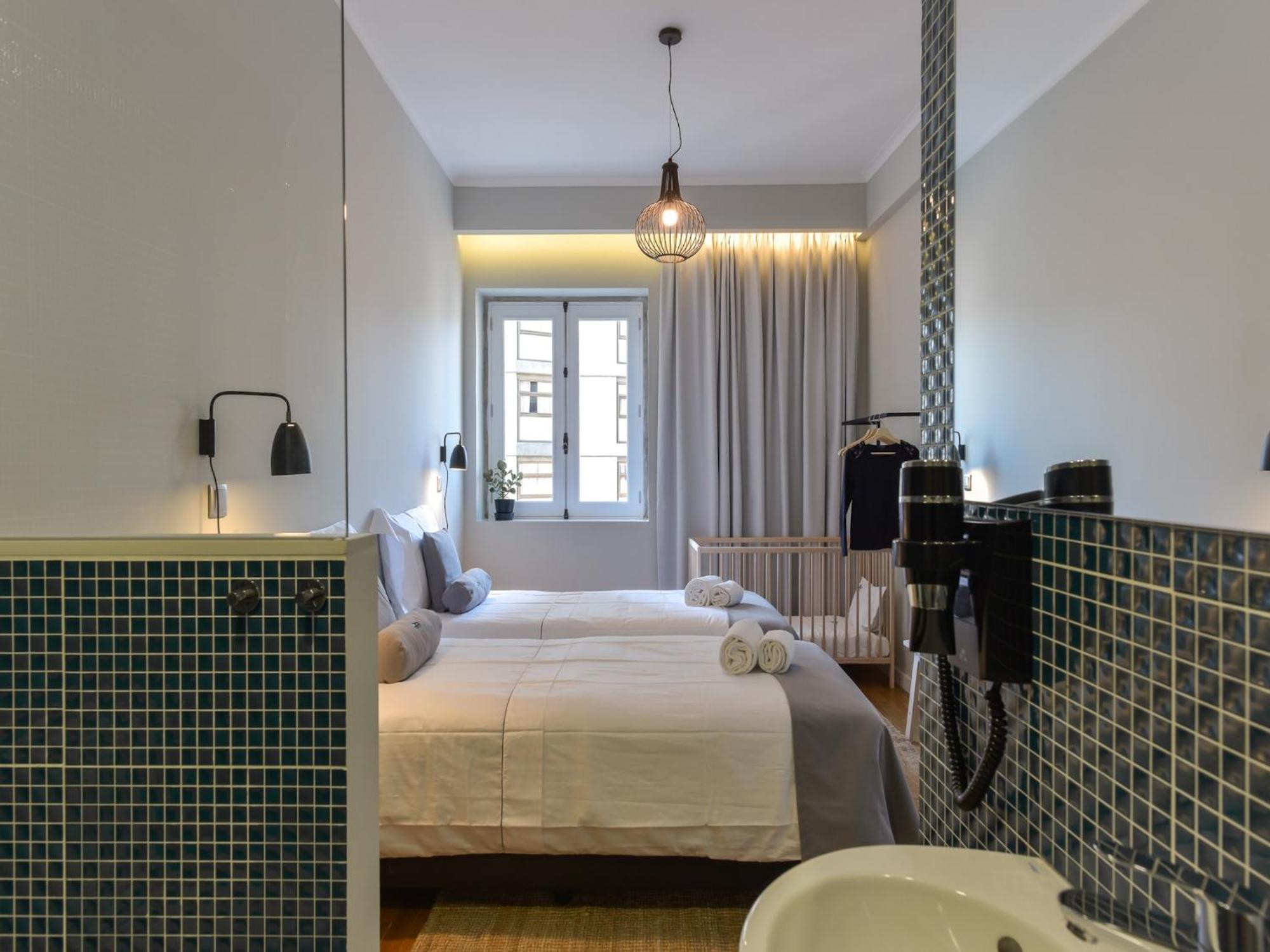 Modern For 13 Guests Apartment Porto